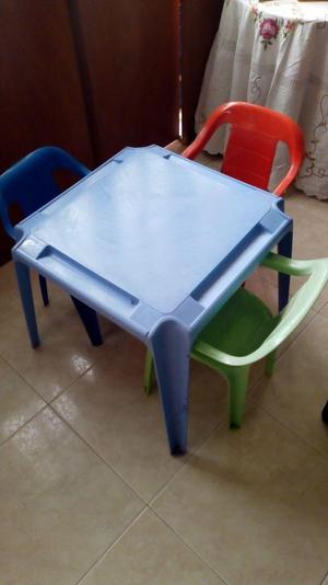 Mesa y Sillas Comedor para Niños