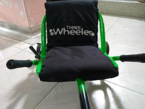 Three Wheeler
