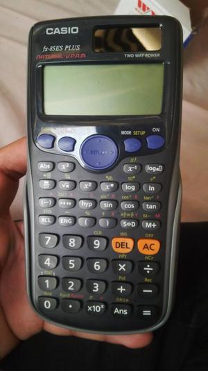 Calculadora cientifica Casio fx85ES PLUS