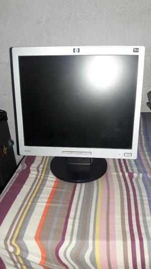 Monitor Hp 17