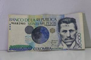 Billete De Colombia De  Error De Corte