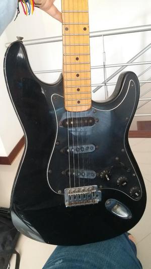 Guitarra Fender Stratocaster