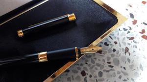 Pluma Mont Blanc Oro 18k