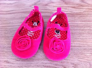 Zapatos / baletas para bebe Minnie Mouse 9/12 meses