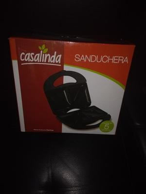 Sanduchera Nueva