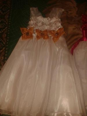 Vendo Tres Vestido para Niñas