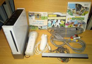 Nintendo Wii, 1 control, 1 Nunchuck, sus accesorios, 2