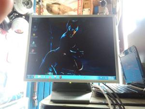 MONITOR SAMSUNG DE 15 PULKGADAS LED