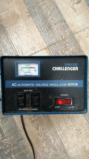 Estabilizador de Voltaje Challenger 600w