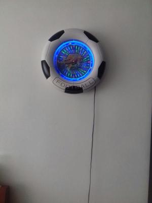 Reloj luminoso