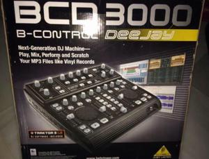 CONTROLADOR DJ BERINGUER BCD  CON MALETA Y DRIVERS