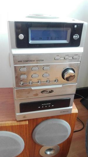 Mini componente radio, cd, casetes en perfecto estado