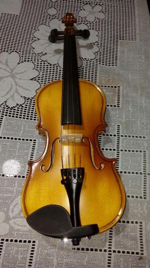 violin 1/10 con estuche y arco nuevo