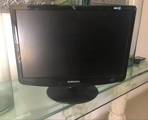 monitor en excelente estado