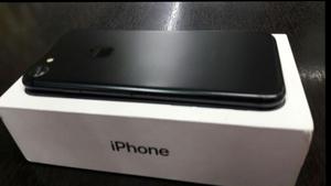 iPhone 7 de 32 Negro con Caja Y Cargador