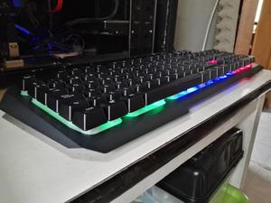 teclado gamer RGB excelente calidad