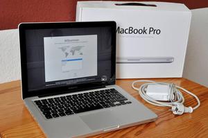 Apple macbook Pro laptop