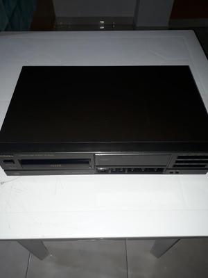 Vendo O Cambio Unidad de Cd Technics.