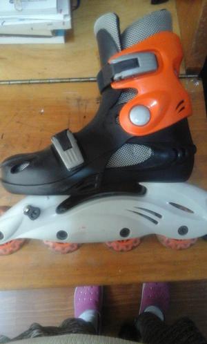 Vendo patines en linea para niña.