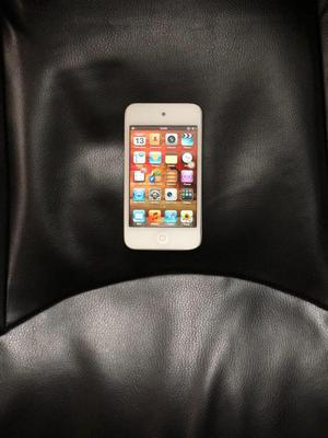 iPod Touch 4 de 64GB Usado