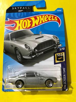 Aston Martin  Db5 Hotwheels James Bond 007 Skyfall
