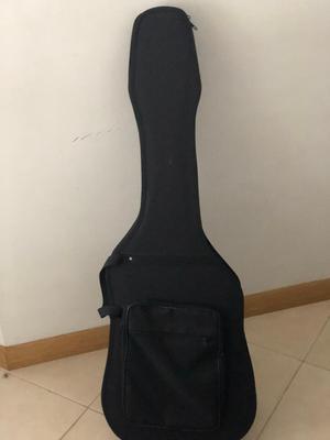 Guitarra amplificador y forro