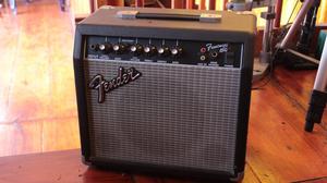 Amplificador Fender Frontman 15G