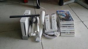 Vendo Nintendo Wii. con 8 Peliculas