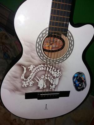Guitarra Electroacustica Blanca