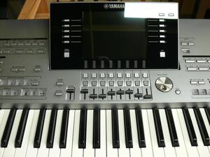 Yamaha Tyros561 Digital Workstation Keyboard Demoteil