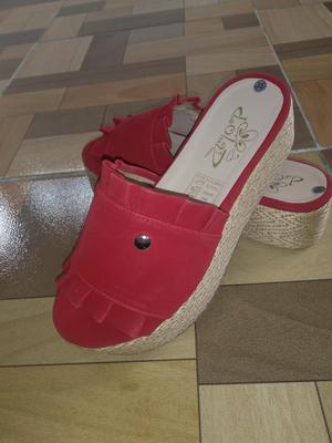 Sandalias hermoxas