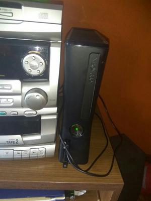 Vendo Xbox 360 Slim