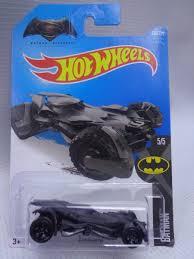 Espectacular carro Batman Hot Wheels Batman vs Superman