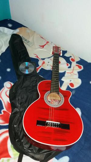 Se Vende Guitarra Como Nueva