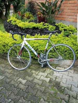 Bicicleta de Ruta Trek slr