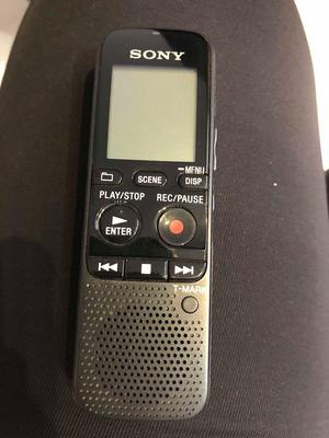 Se vende grabadora de voz digital marca sony Icd Px333F