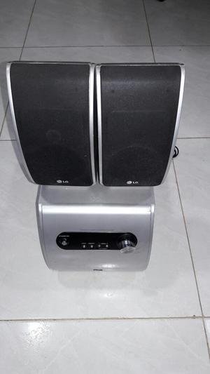 Amplificador Marca Lg 2.1 con Radio Fm