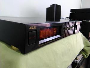 ECUALIZADOR AKAI EAM 20