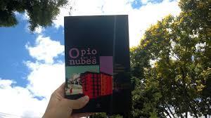 Vendo libro Opio en las nubes.