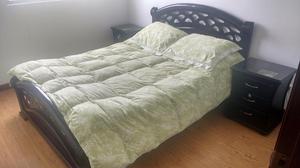 CAMA DUPLEX SIN COLCHON MÁS DOS MESAS DE NOCHE