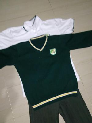 Uniforme de Colegio La Mormal Talla M