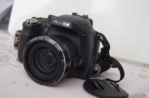 Camara digital fujifilm sl 14 megapixeles