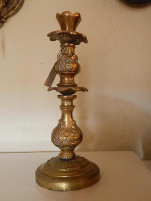 Candelabro de una luz