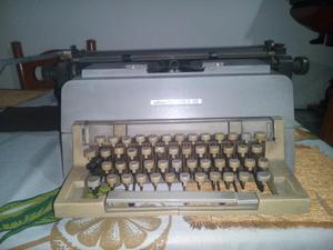 Maquina De Escribir Linea Olivetti 98