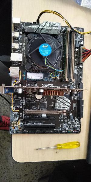 Combo Xeon E V5 Board Gigabyte