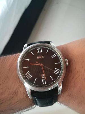 VENCAMBIO RELOJ HUGO BOSS ORIGINAL.