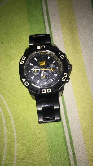 Vendo Reloj Cat Bello