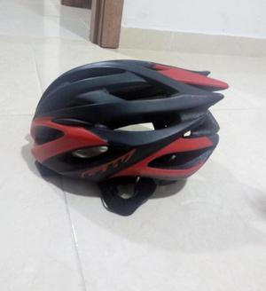 Vendo Casco de Montar Bicicleta