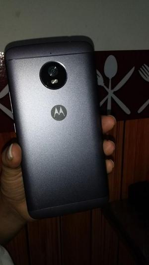 Vendo O Cambio Moto E4 Plus por Play 3