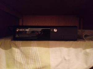 Se Vende Xbox 360 E